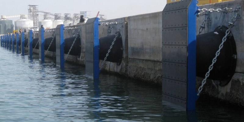 ZC錐形橡膠護(hù)舷